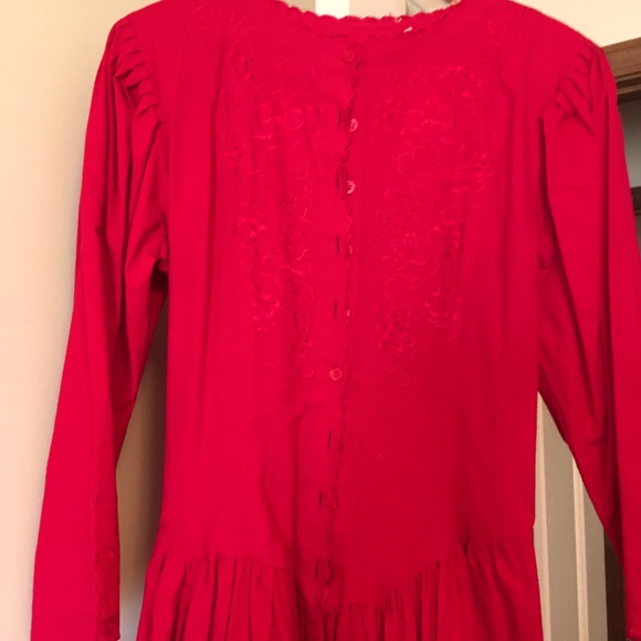 Beautiful Christmas dress. Fabulous condition. - Picture 2 of 3